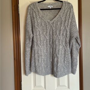 Women's V-Neck Sweater in Light Gray
